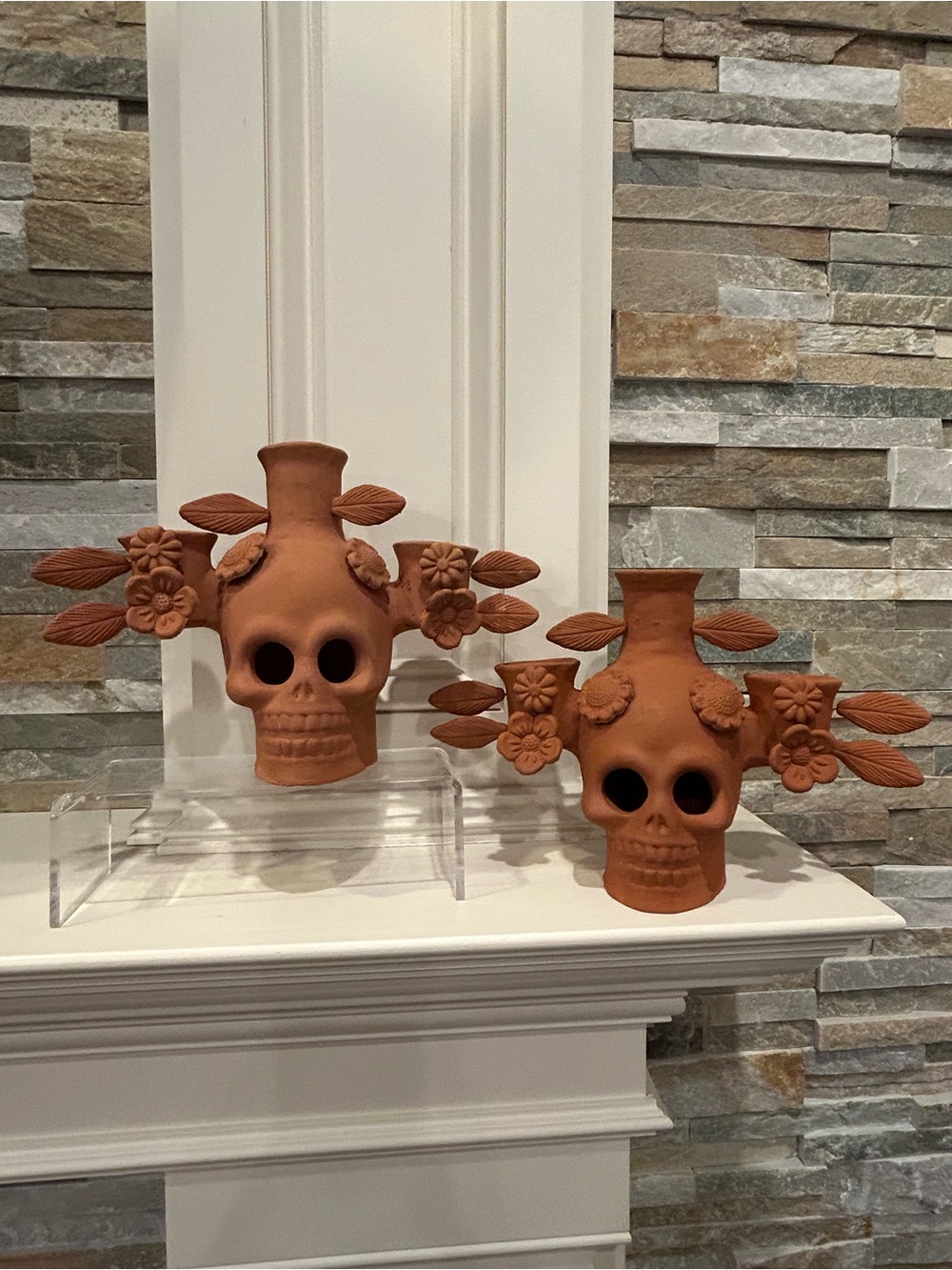 Handcrafted Set of 2 Terracotta Skull Day of the Dead Vase with Floral Accents